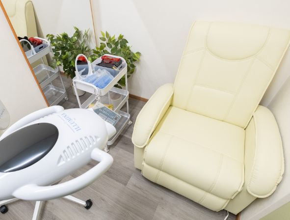 福岡香椎店内画像