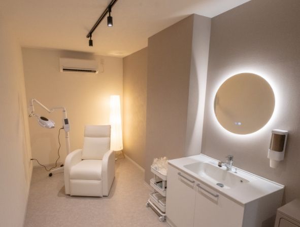 福岡香椎店内画像